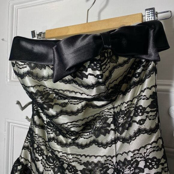 GUNNE SAX Jessica McClintock Strapless Floral Lace Overlay Prom Dress Sz 9 - Picture 4 of 13